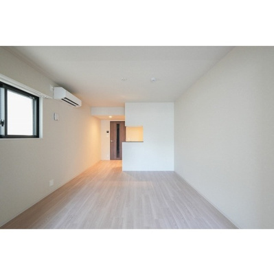 【居間・リビング】 | ウェルスクエア武蔵小山Ⅱ | ゆったり過ごせる居間です