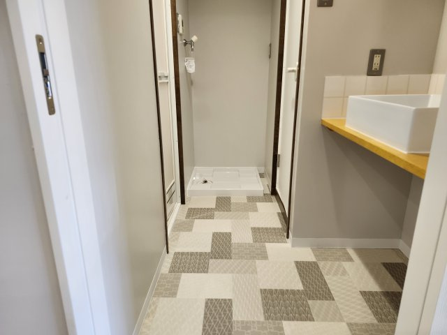 第2マンションみやさとの洗面所|2026年完成予定。現在未完成の為、空き室103号室と同じリフォーム内容となる為ご内覧は103号室での内覧案内を行います。