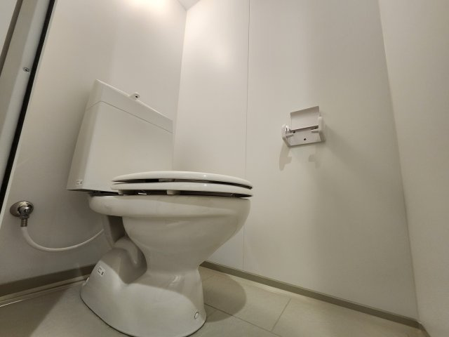 第2マンションみやさとのトイレ|2026年完成予定。現在未完成の為、空き室103号室と同じリフォーム内容となる為ご内覧は103号室での内覧案内を行います。
