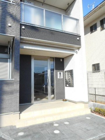 コンフォート．Ｔのエントランス|清潔なエントランスです