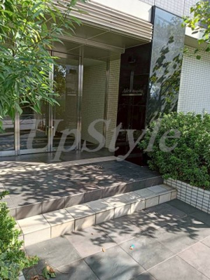 【エントランス】 | アーデン両国