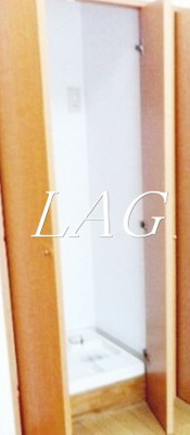 【設備】 | プレール・ドゥーク新宿曙橋 | 室内洗濯機置き場です。