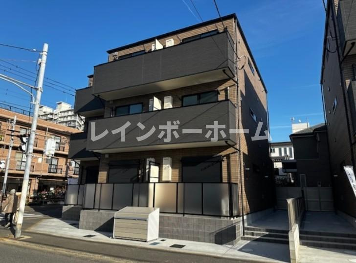 松戸市新松戸３丁目のアパート