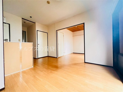 【居間・リビング】 | 泉タウン20