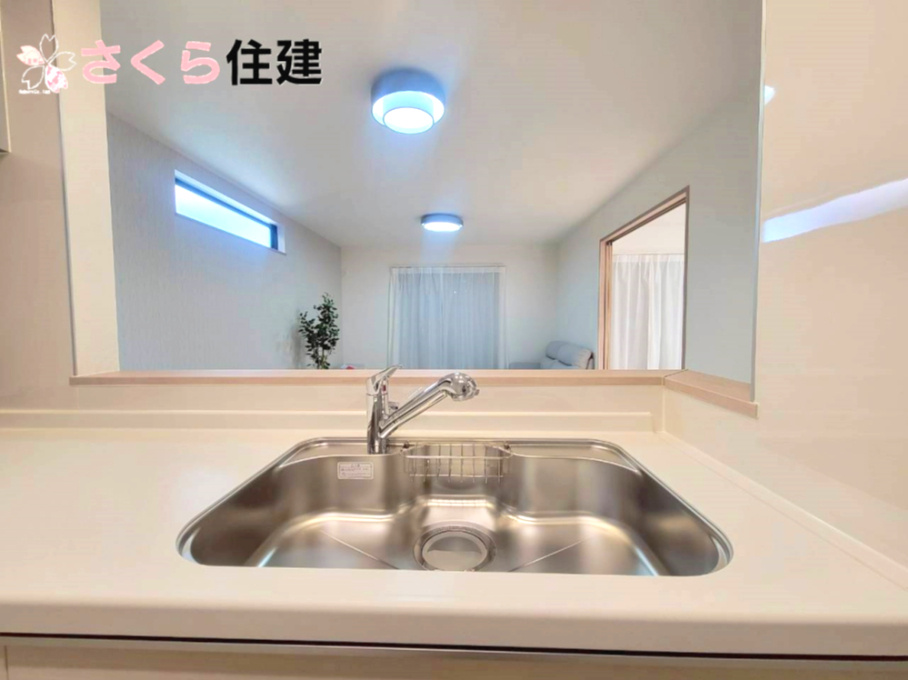 ハートフルタウン上戸祭町2期　Ａ号棟のキッチン|浄水付き水栓