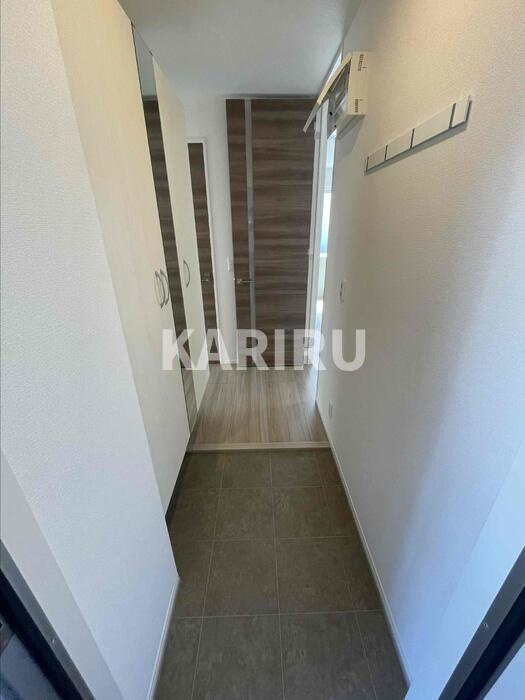 クラシスト新今里の玄関