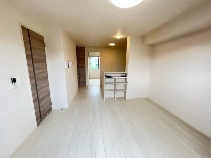 ソレイユ上諏訪の居間・リビング