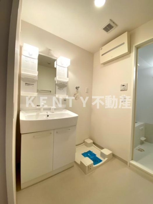 【洗面所】 | 仲六郷ガーデン | スペースが確保できる洗面所です