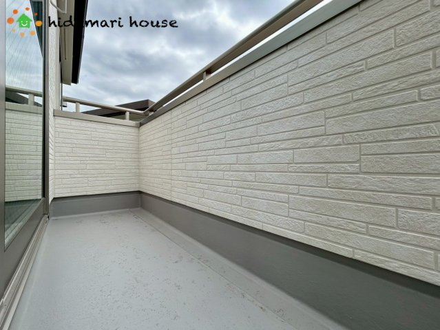 見沼区堀崎町　新築戸建　リーブルガーデン03のバルコニー