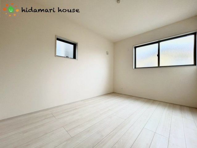見沼区堀崎町　新築戸建　リーブルガーデン03の洋室|2階洋室：6帖