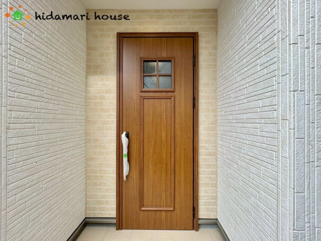 見沼区堀崎町　新築戸建　リーブルガーデン03の玄関