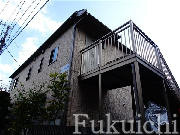 ジュネス目黒の外観