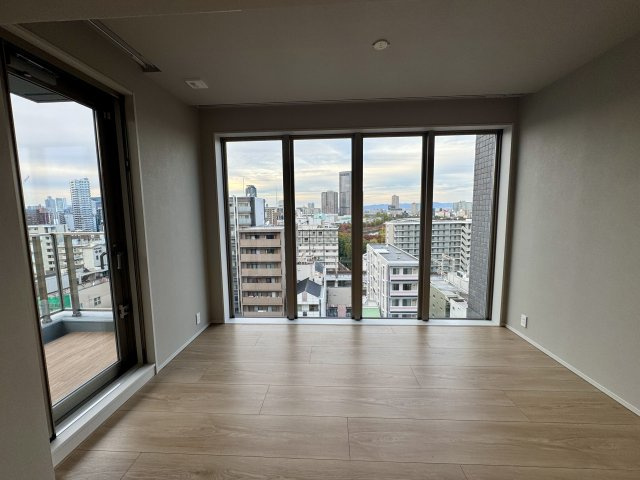 プラウド大阪城の画像