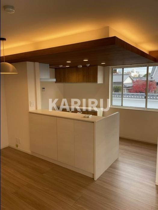 グラサ真田山の内装