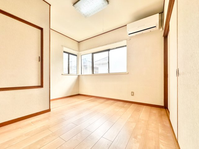 桶狭間北貸家の洋室