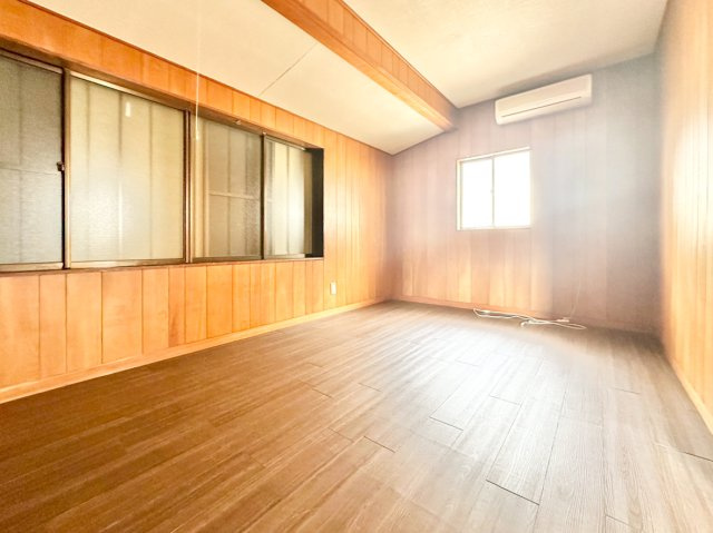 桶狭間北貸家の洋室