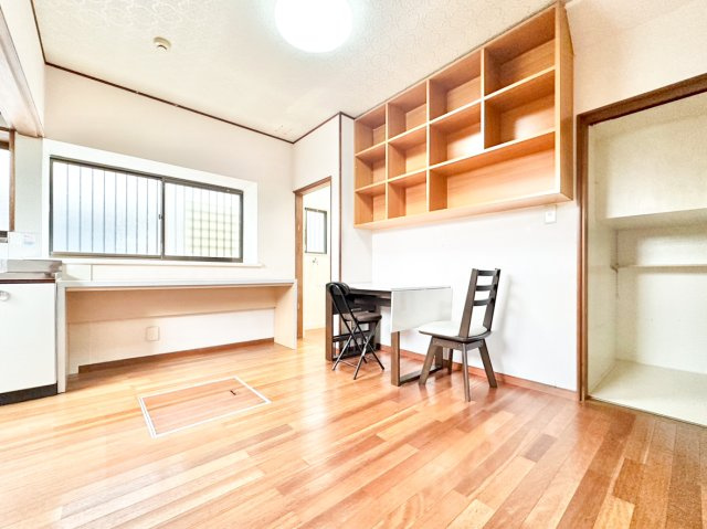 桶狭間北貸家の居間・リビング