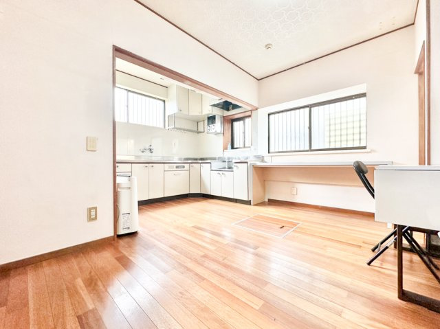 桶狭間北貸家の居間・リビング