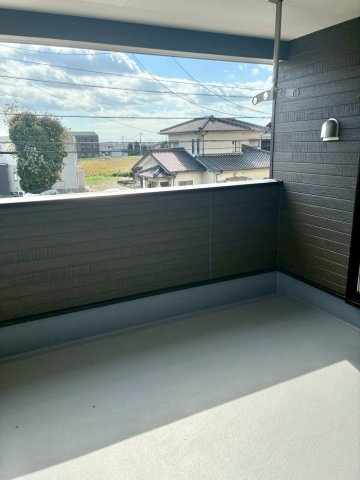 三潴町玉満　新築戸建のバルコニー