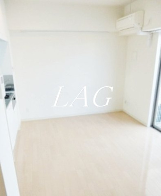 【居間・リビング】 | ウェルストーン八幡山 | 洋室のお部屋です。