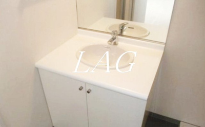 【洗面所】 | ウェルストーン八幡山 | 独立洗面台です。