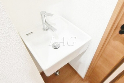 【洗面所】 | グランクオール野方フロント | 洗面台です。