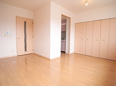 【居間・リビング】 | コスモ博多古門戸 | 別号室の写真になります。現況優先。