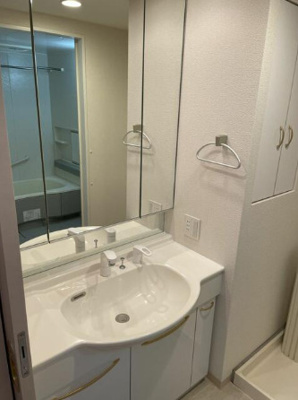 【独立洗面台】 | コスモ博多古門戸 | 別号室の写真になります。現況優先。