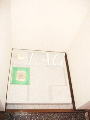 【設備】 | フェニックス代々木 | 洗濯機置場です。