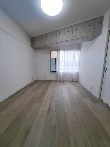 コンコード甲子園の洋室