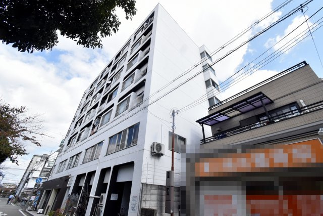 コンコード甲子園の外観