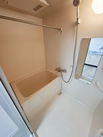 コンコード甲子園の浴室