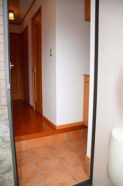 エバーグリーンＢの玄関