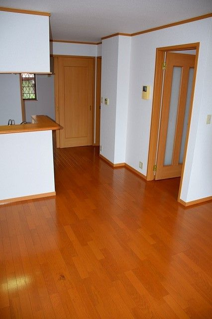 エバーグリーンＢの居間・リビング