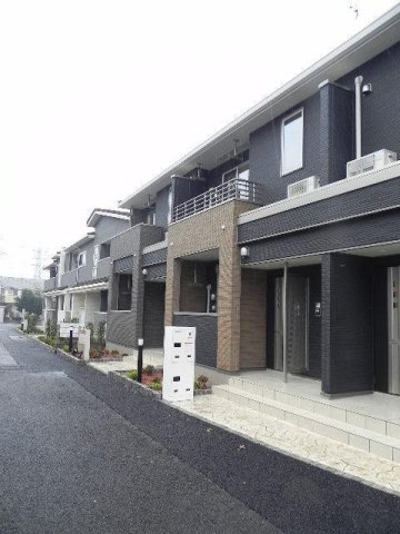 ブルックヒルズⅥのエントランス|建物の内部です