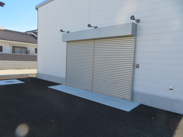 春日部市赤沼の店舗事務所