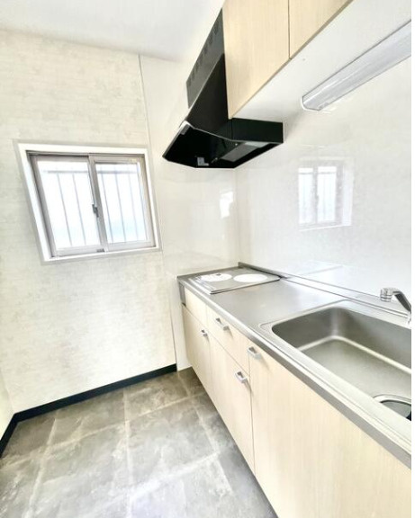 春日部市赤沼の店舗事務所