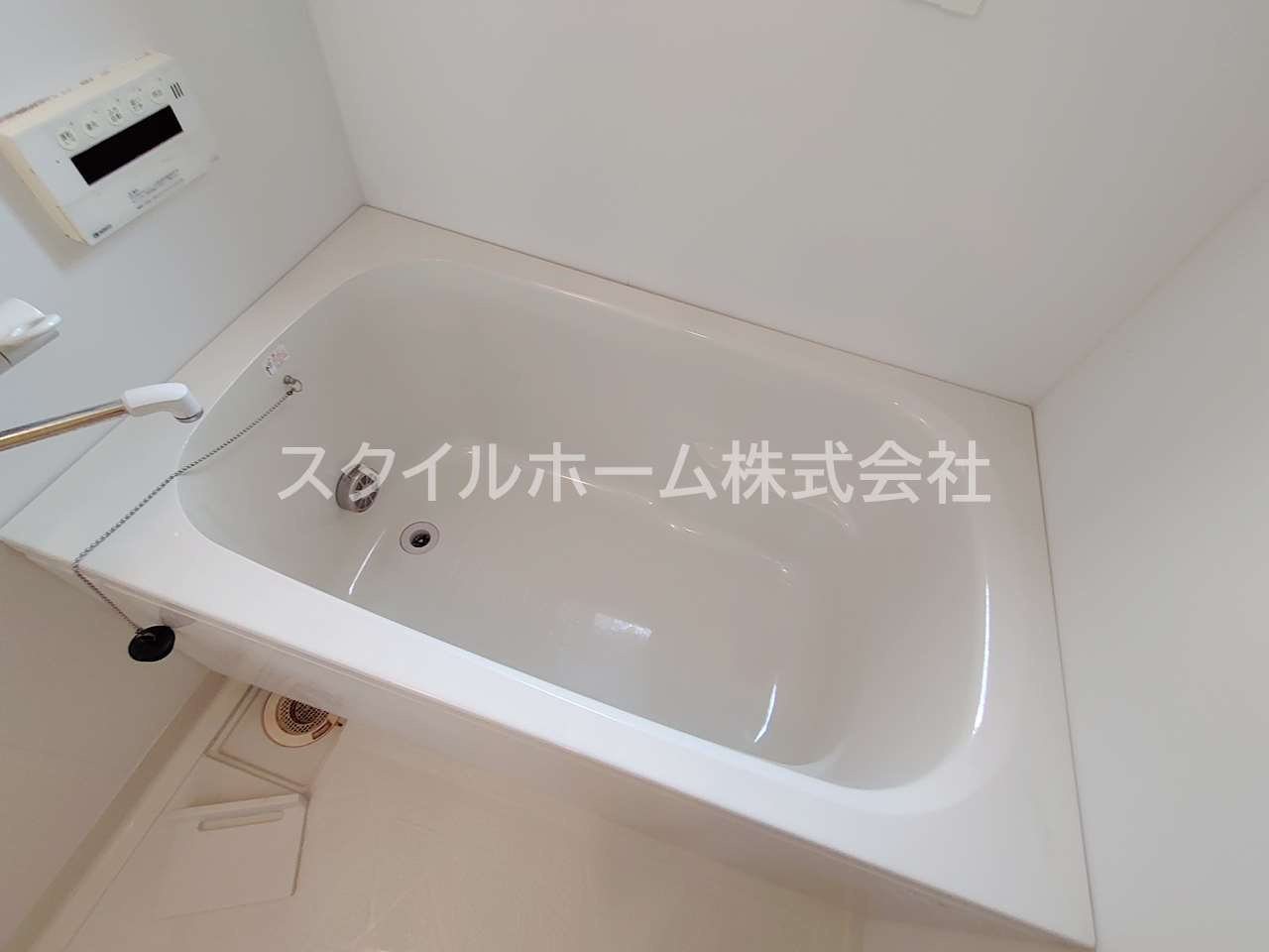 ベルカーサの浴室|別部屋写真です。