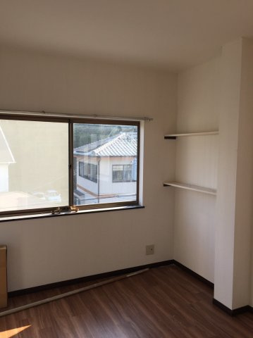 メゾン輝の居間・リビング