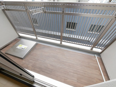 【バルコニー】 | エステムコート難波ウエストサイドⅢドームシティ | ※別部屋参照