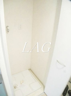 【設備】 | ＷＡＶＥ鳩ヶ谷 | 室内洗濯機置き場です。