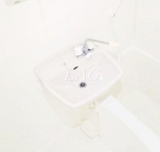 【洗面所】 | タック高砂 | 洗面台です。