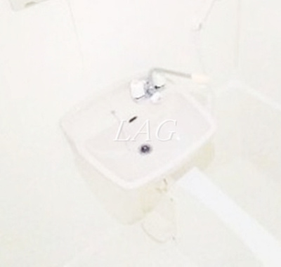 【洗面所】 | タック高砂 | 洗面台です。