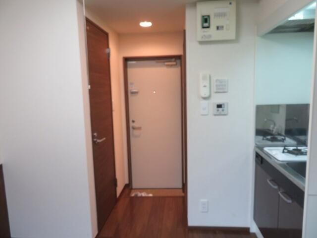 プライム落合の玄関