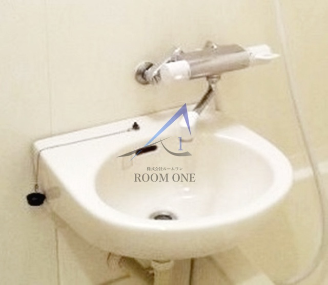 プレール・ドゥーク新宿曙橋の洗面所|洗面台です。