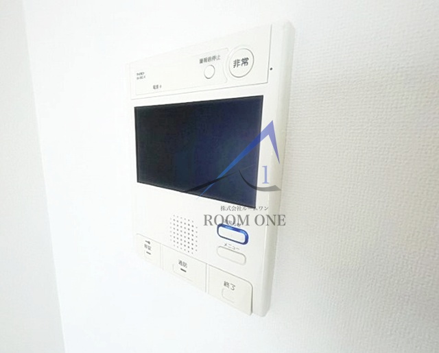 Rising place 綾瀬のセキュリティ|モニター付きインターホンです。