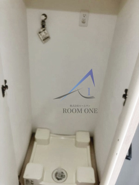 Rising place 綾瀬の設備|洗濯機置き場です。