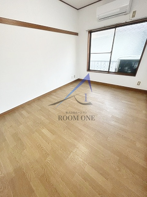 ハウス弦巻の寝室|寝室です。