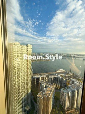 HARUMI FLAG SUN VILLAGE T棟(SKY DUO)の外観|空室のためご都合に合わせてご内覧できます
お問合せはお電話でもお受付しております。
03-6450-5211