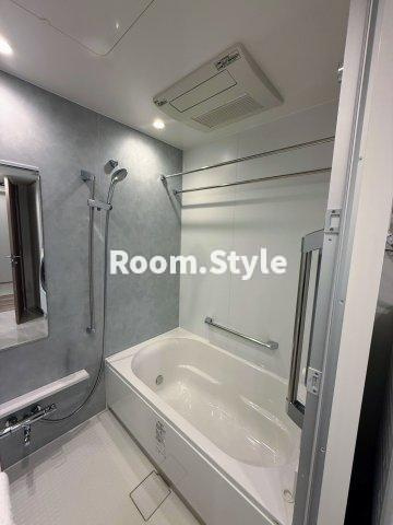 HARUMI FLAG SUN VILLAGE T棟(SKY DUO)の浴室|空室のためご都合に合わせてご内覧できます
お問合せはお電話でもお受付しております。
03-6450-5211